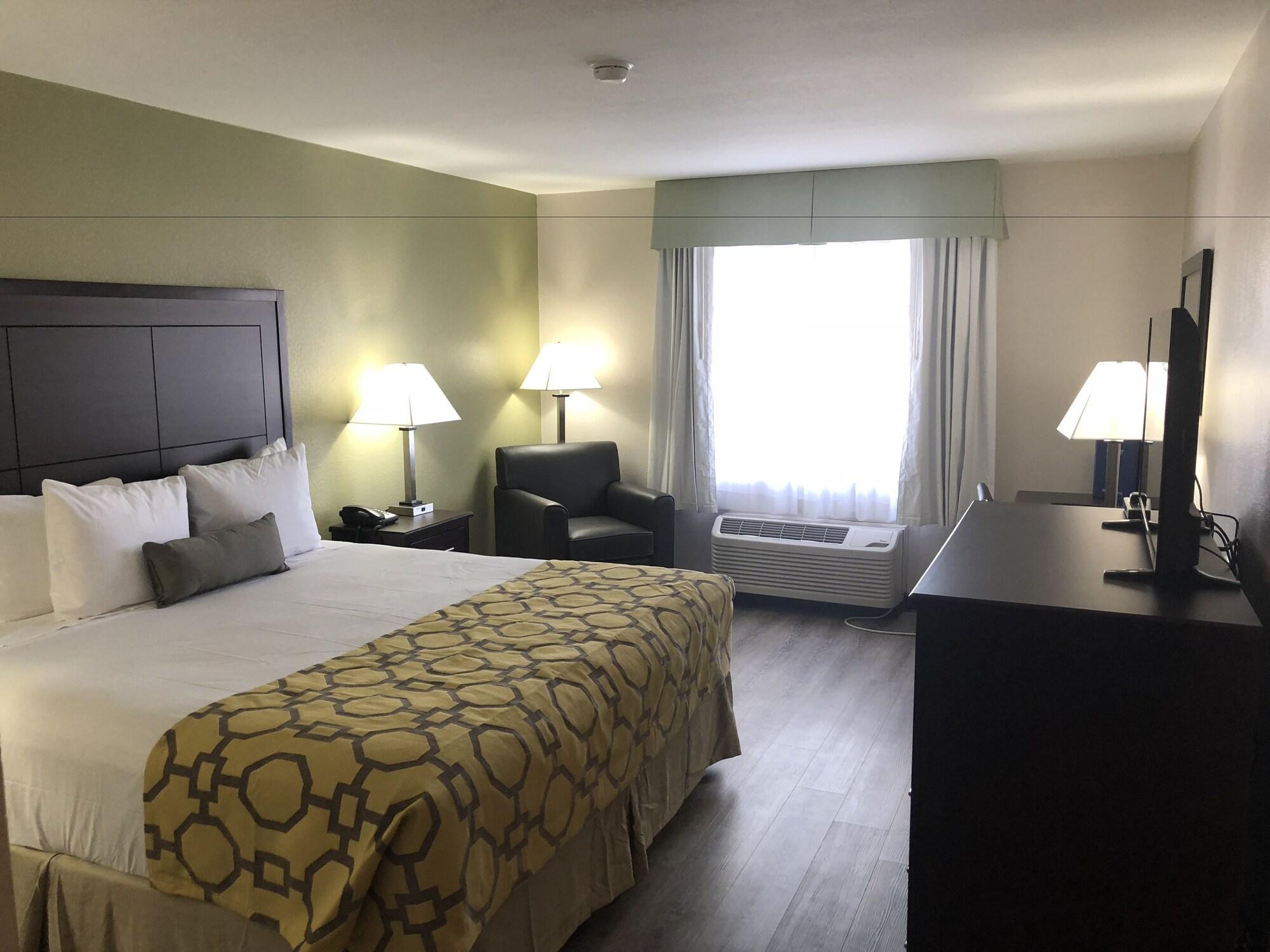 Baymont By Wyndham Phoenix I-10 Near 51St Ave Екстер'єр фото